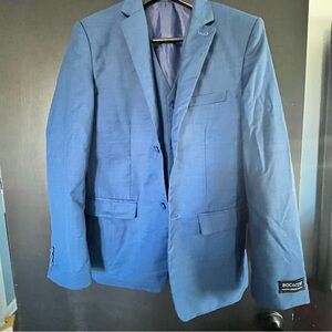 Teen Boy 3pc Navy Blue Suit with Jacket, vest and pants.